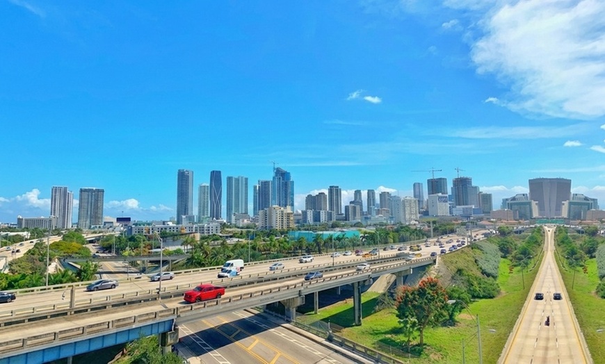 Image 3: Miami Land & Sea Combo Tour – Discover Miami