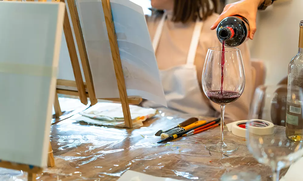 Save Up to 47% on Fun Paint and Sip Classes Near You


