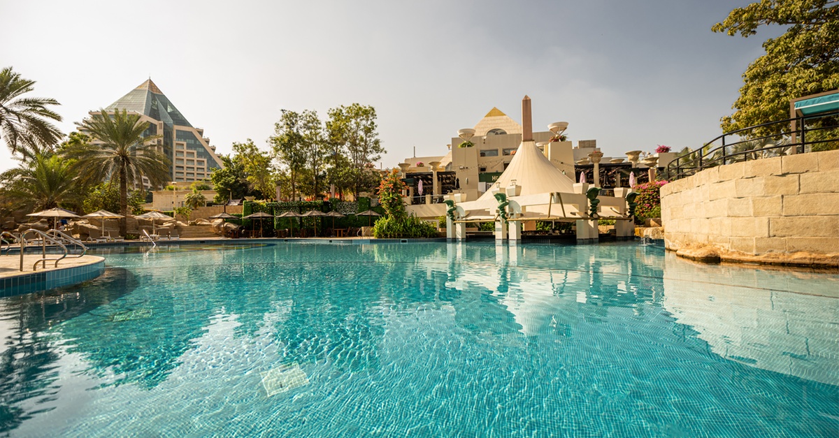 Cleopatra Spa Easter Bliss: Aromatherapy, Facial & Full-day Spa Access Cleopatra Spa Easter Bliss: Aromatherapy, Facial & Full-day Spa Access