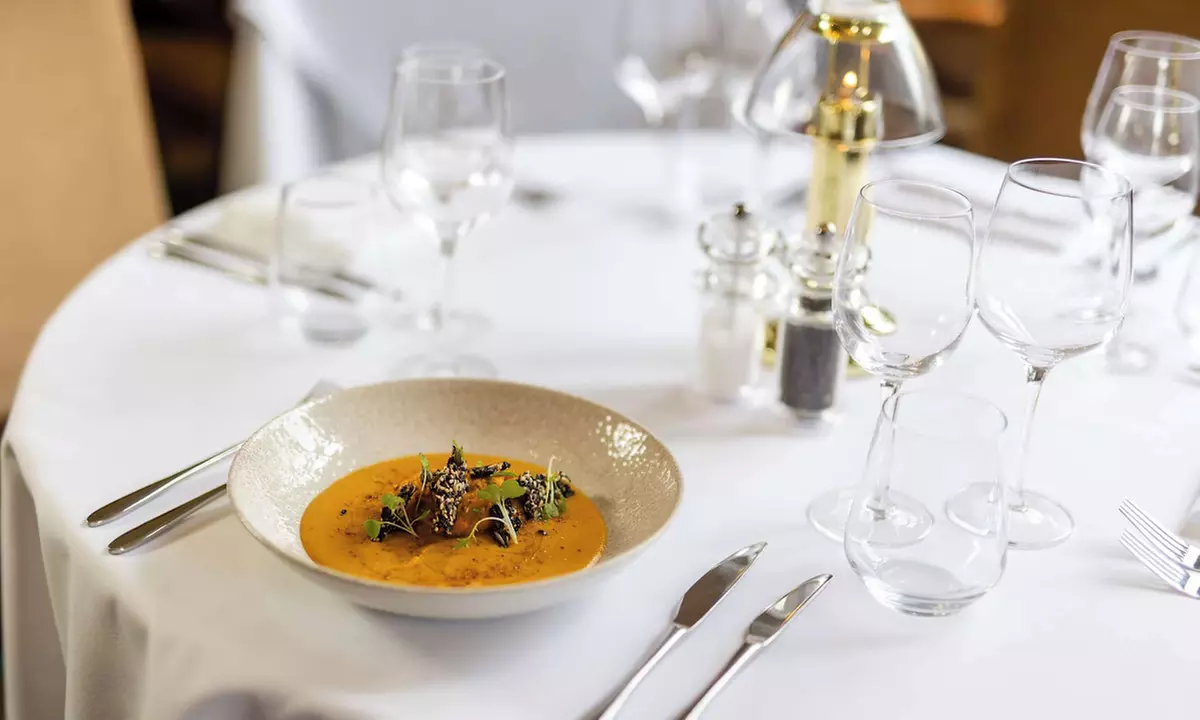 Shropshire: Classic Double Room with Breakfast