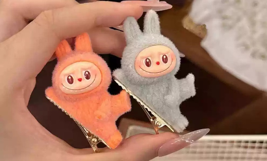 Image 6: Six Pieces of Labubu-Inspired Hair Clips