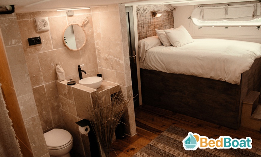 Image 5: Offrez-vous une nuit sur l’eau avec BedBoat