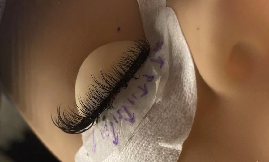 Image 3: Custom Eyelash Extensions & Sparkling Tooth Gems

