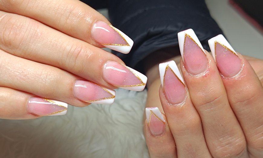 Image 4: Primera puesta de uñas acrílicas, semipermanente, opción a decoración 