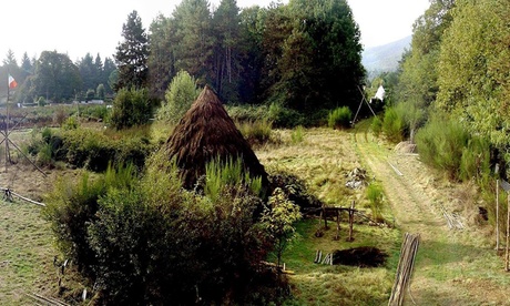 Notte in Yurta, intaglio, canoa e tiro con l'arco con Archeoparco Vulcano (sconto fino a 77%). Valido in 2 sedi