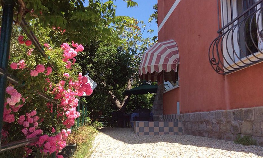 Image 8: Sestri Levante: fino a 3 notti con colazione e 1 cena tipica