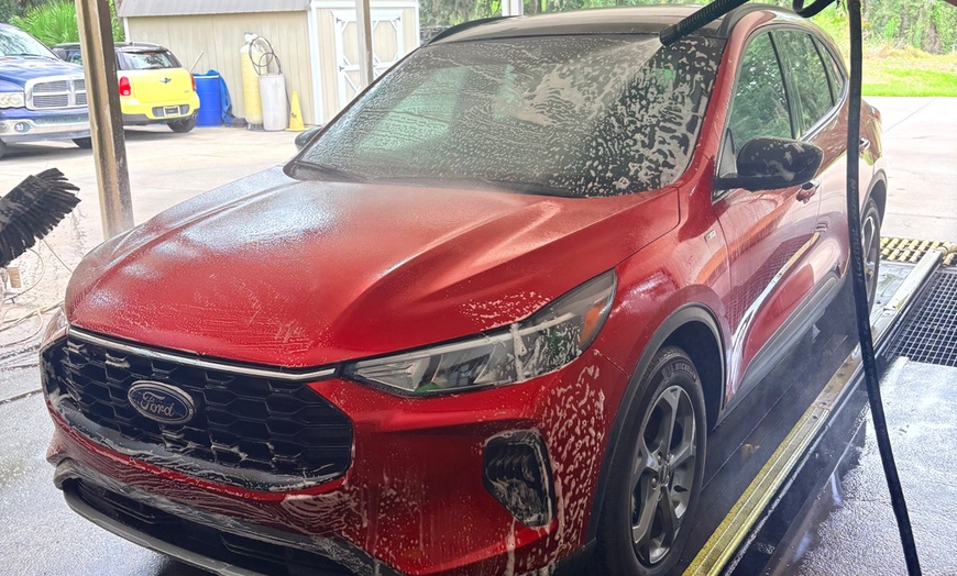 Image 4: Full Service Gold Car Wash: Clean Inside & Out 