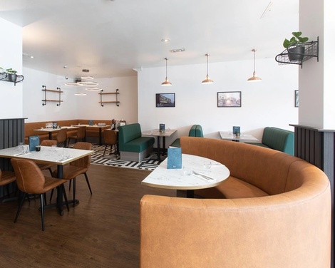 Chefs Mauli and Bhumika