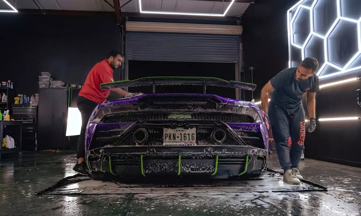 Neighbors Wash Mobile Detailing: Full Interior & Exterior Detail for Coupe, Sedan, or SUV (Up to 39% Off)