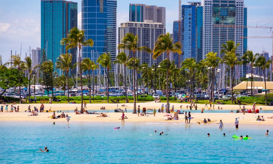 Image 2: ✈ 4-Day Hawaii Vacation with Air from Great Value Vacations