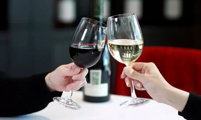Choice of Lunch Entree includes Beverage with 2-Hour Free Parking