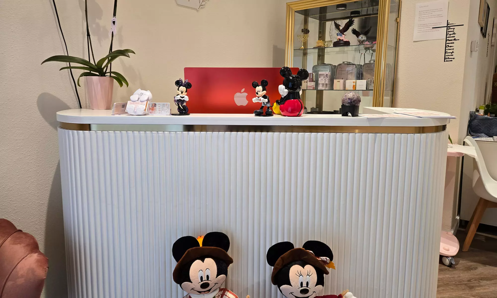 Reveal a Rejuvenated Glow with 1, 3, or 6 Intimate Whitening Sessions