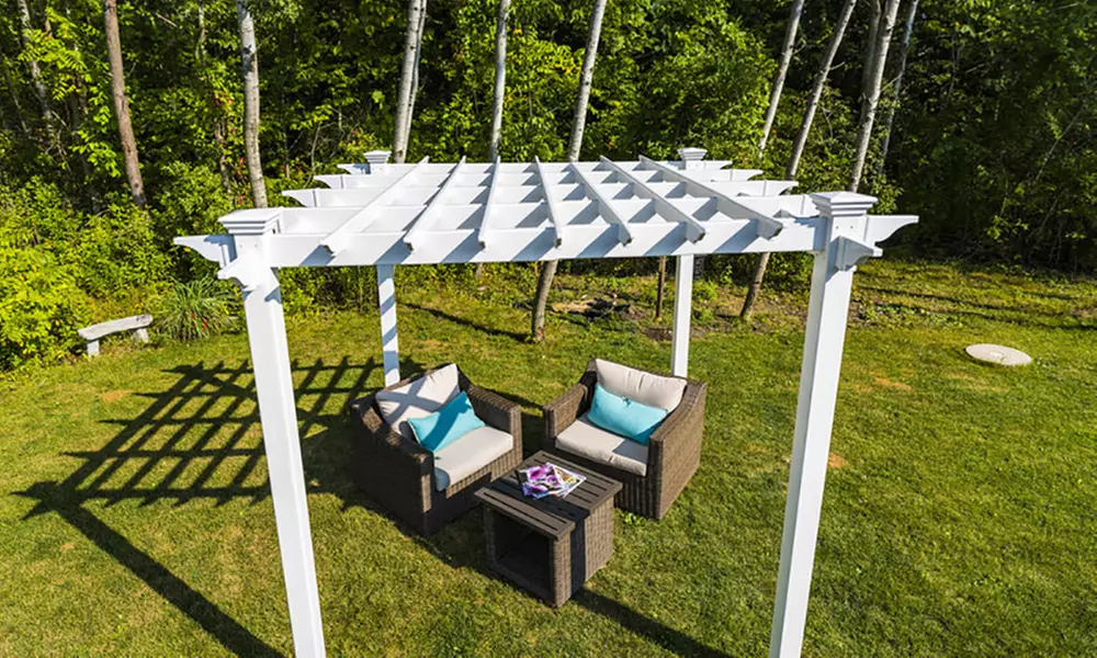 Cardiff White 7.5' x 7.5' Vinyl Pergola - Primary Image