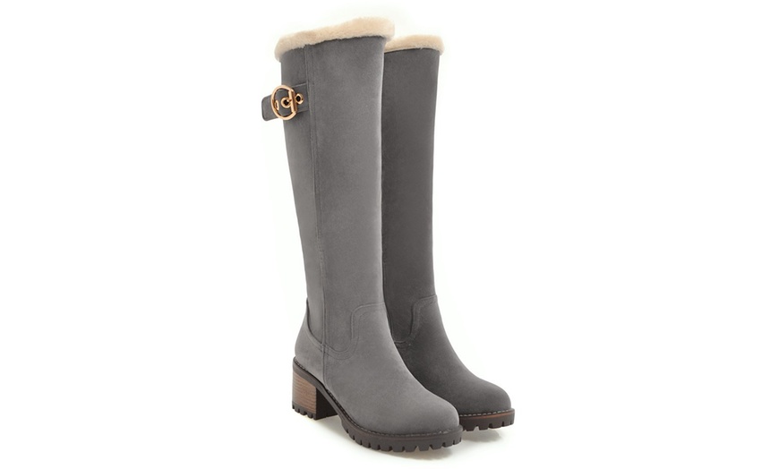 Image 7: Women's Warm Tall Shaft Boots 