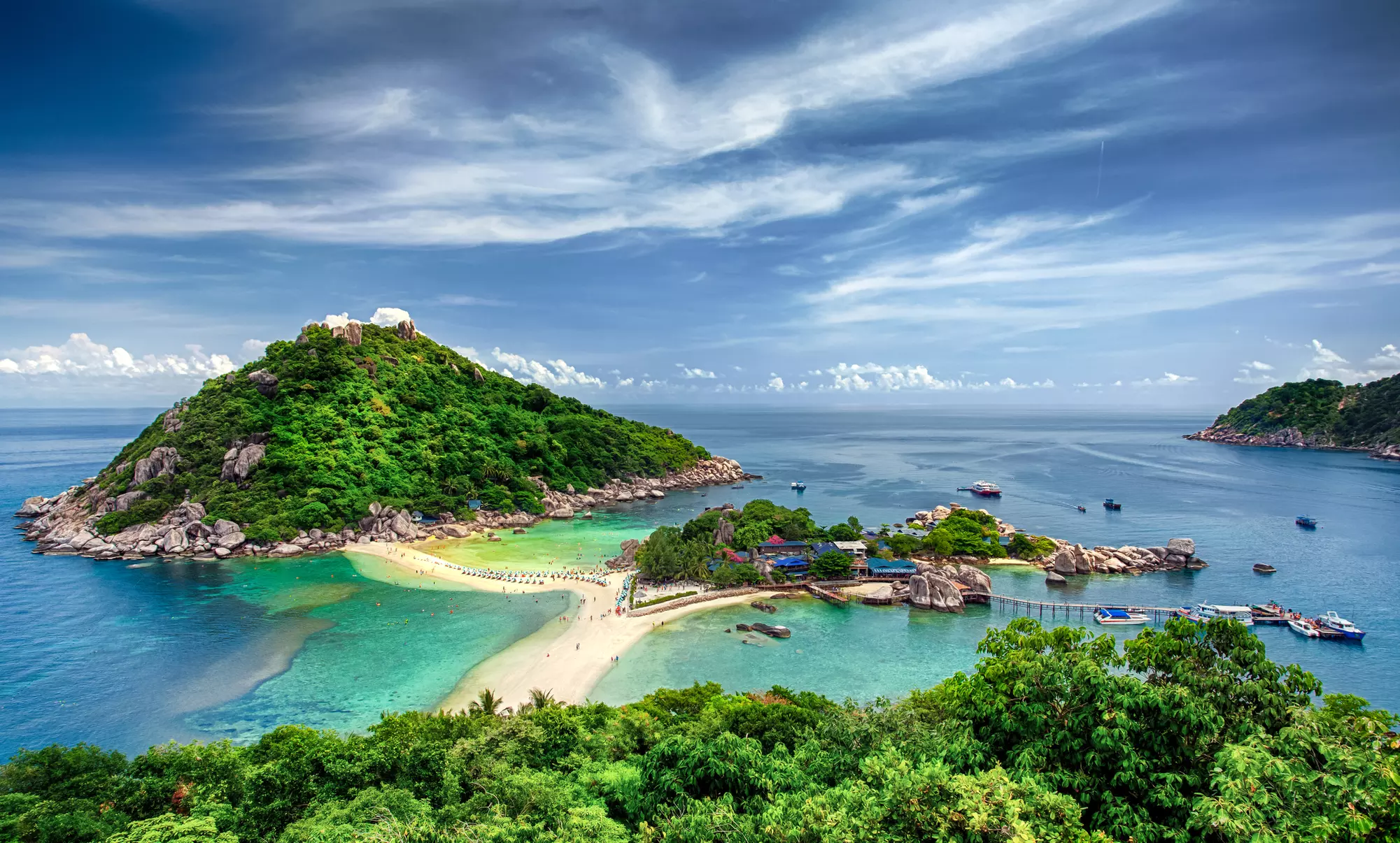 ✈ 9-Day Bangkok, Pattaya & Phuket Getaway. Price is PP, Based on Two Guests per Room. Buy One Voucher per Person. - Primary Image