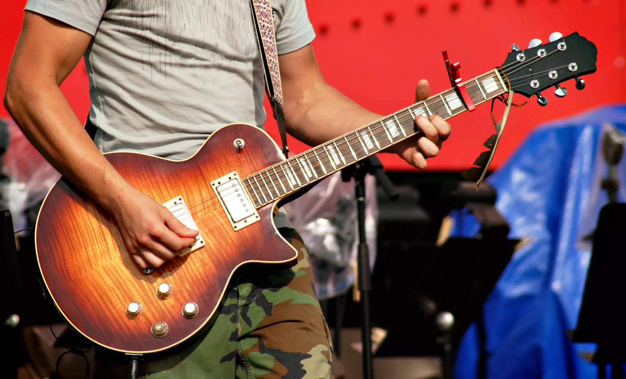 Two or Four 60-Minute Guitar Lessons from Planetary Music (Up to 54% Off) - Primary Image