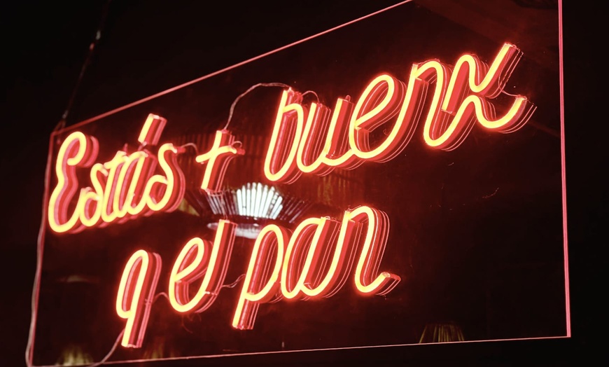 Image 9: Menú "Tonteo" o "Tentación" para 2 con postres y bebidas o vino