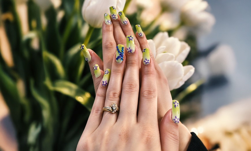 Image 10: Get Shellac Manicure, Luxury Pedicure, Dipping Nail Set, & More