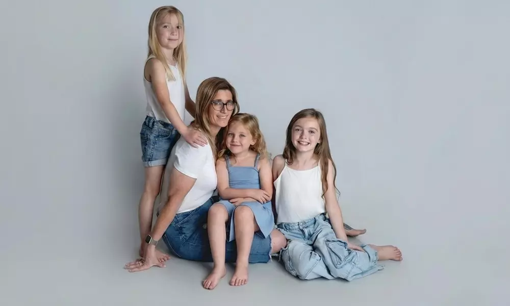 In Studio Mother or Father and Child Photoshoot with 1 Mounted Print