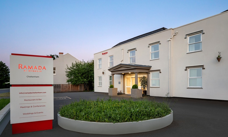 Image 11: Classic Afternoon Tea or Sparkling or Cocktail Afternoon Tea