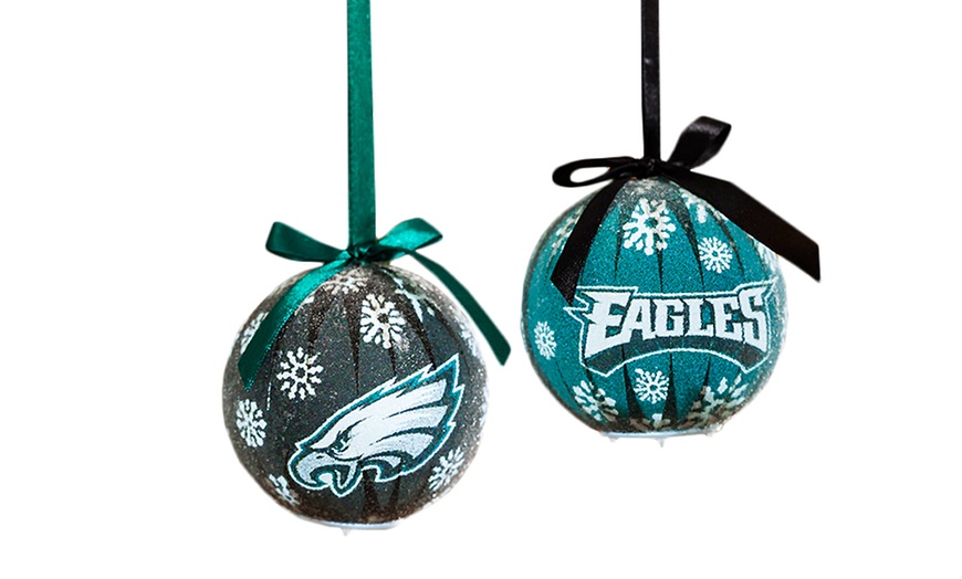 Clearance: NFL LED Christmas Ornaments (6-Pack) | Groupon