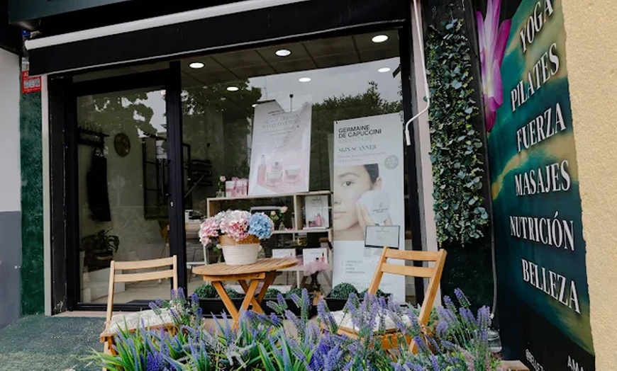 Image 6: Ritual de masaje relax bienestar de 60 minutos con bebida y bombones