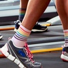 Image 4: 1x, 6x oder 12x Crew-Socken mit Regenbogenmuster