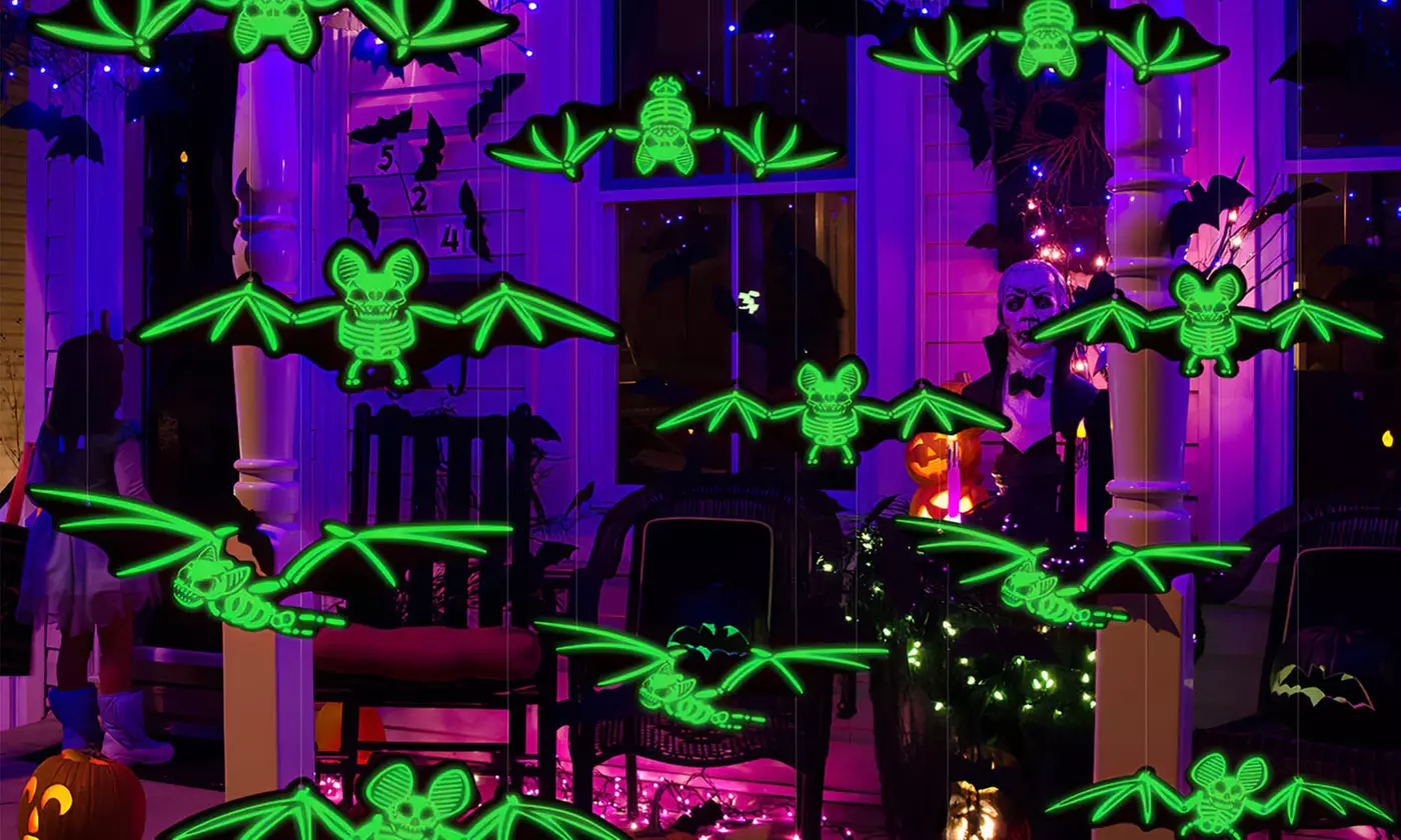 12pcs Hanging Bats for Halloween Decoration Outdoor Large Scary Flying Bat Decor