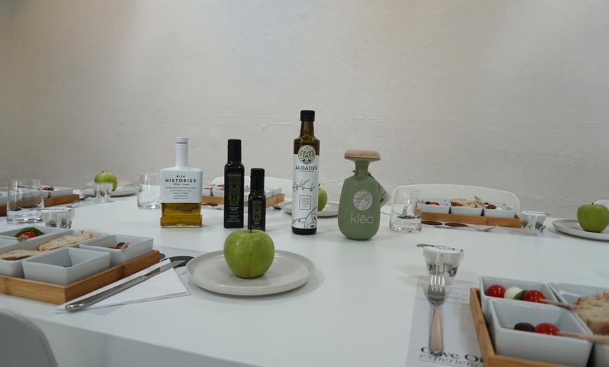 Image 2: Olivenöl Verkostung ''Olive Oil Experience'' in München (ca. 2 Std.)
