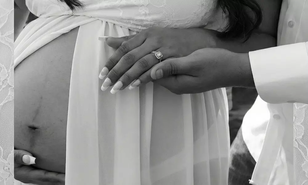 Capture the Essence of Motherhood with Maternity Photoshoot Sessions