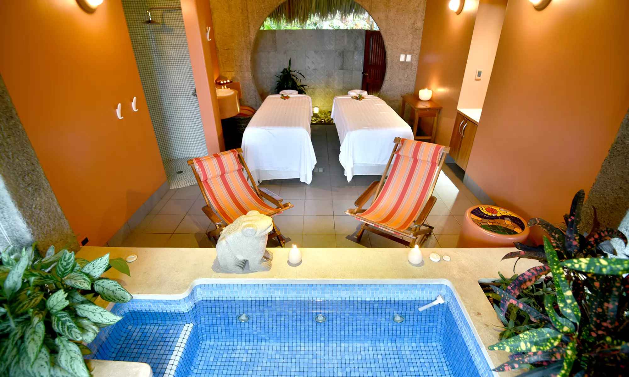 ✈ 5-Night Upscale Costa Rica Vacation w/ Air & Car from Travel by Jen