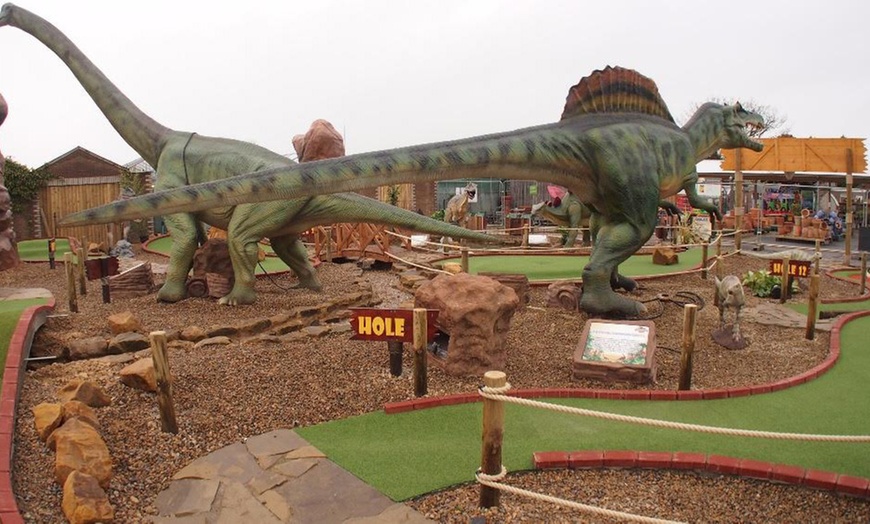 Image 5: Family Ticket to Jurassic Golf