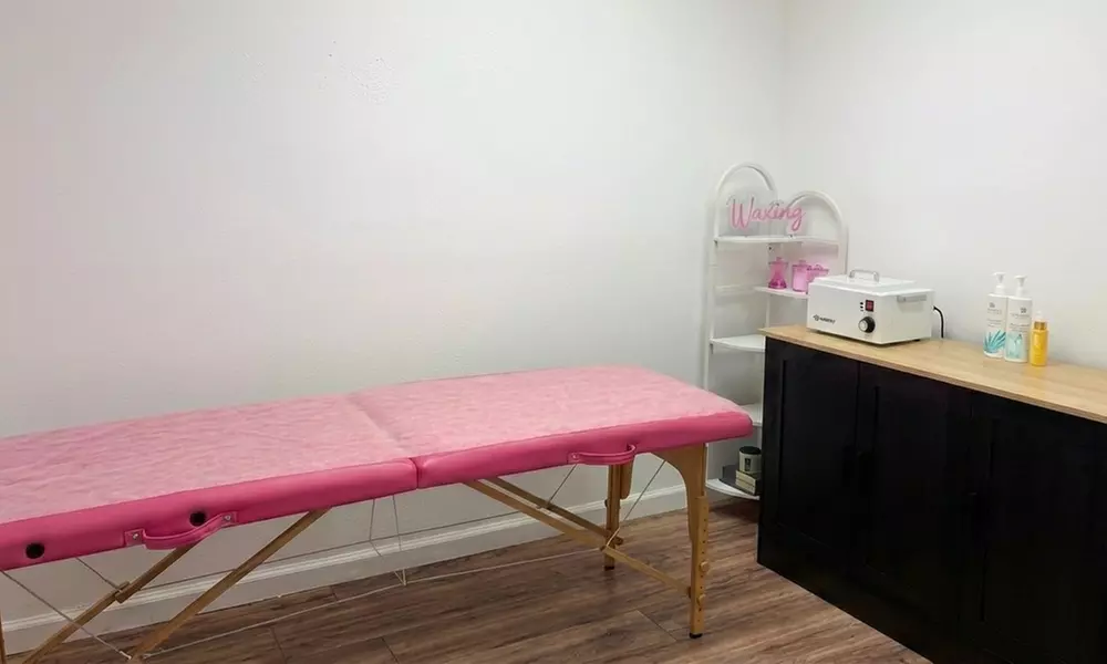 Smooth, Long-Lasting Brazilian/Bikini Waxing with Hard Wax