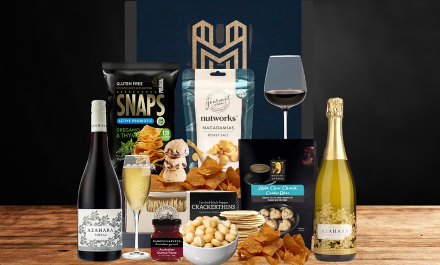 Image 9: Whisky, Snacks & Grooming Kit for Him in a Premium Gift Hamper