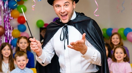 Kids’ Party Circus Show - UPA Entertainment