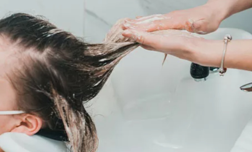 Image 2: Scalp Detox@ PURE HAIR SPA – Refresh Your Roots & Up to65%Off 