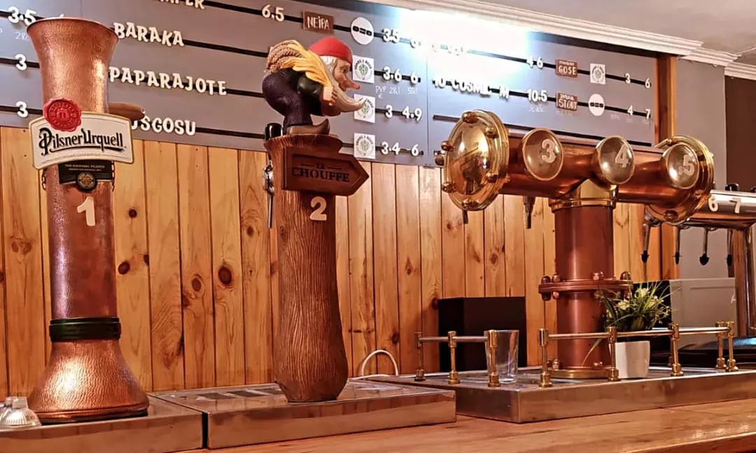 Cata de 5 cervezas con picoteo para hasta 8 personas