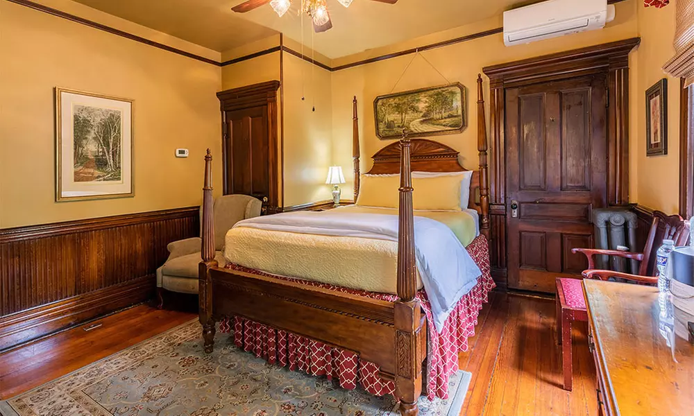 Member Pricing: Historic B&B With Victorian Charm
