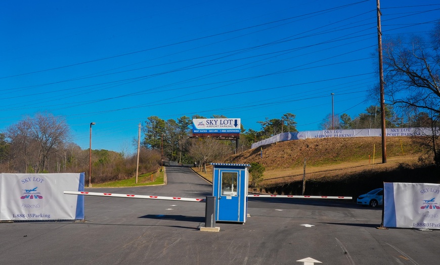Image 1: Convenient and Secure Airport Parking Near ATL, 1, 3, or 5 Day Passes