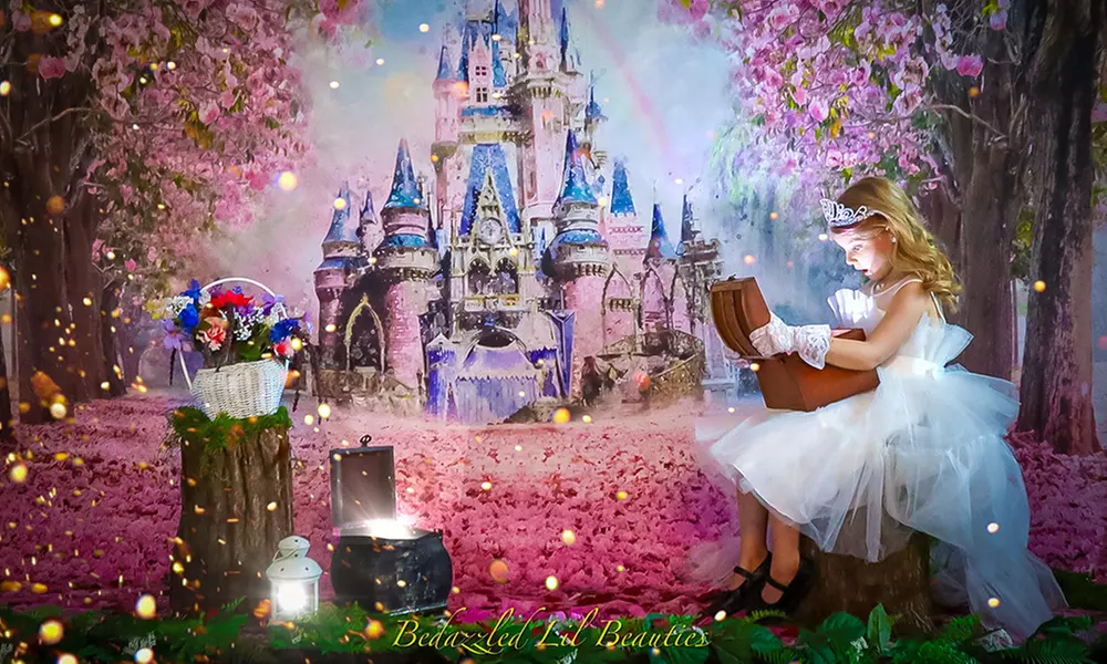 30-Min Session w/ 1 Image or 45-Min Session w/ 5 Images and Backdrop