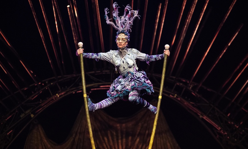 Image 25: Le Cirque du Soleil revient avec"Alegría" : 25% de remise à Paris