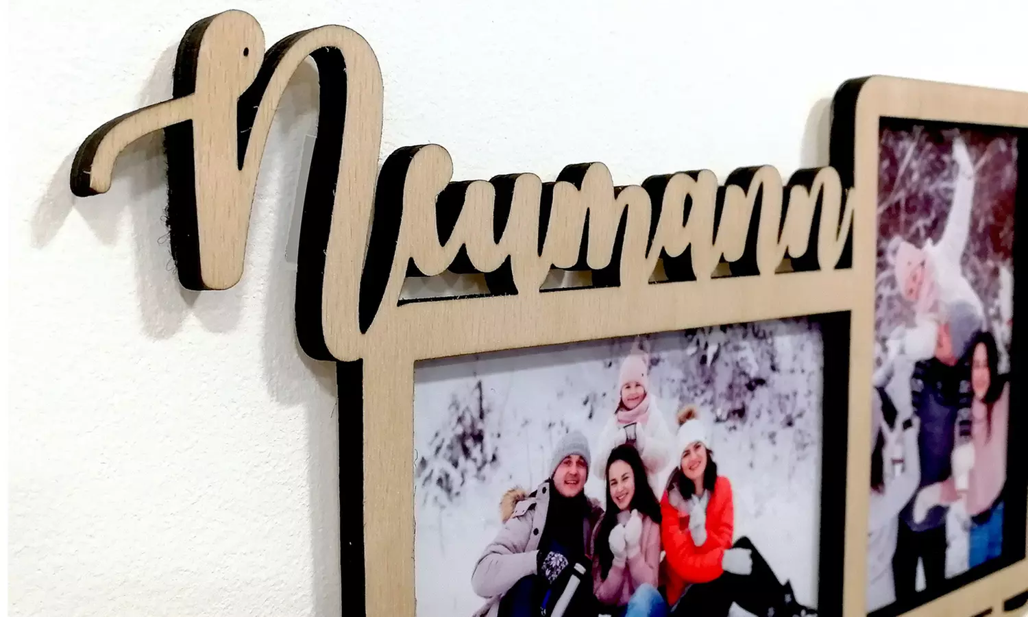 Personalisierbarer Fotorahmen mit Namen oder Text aus Holz