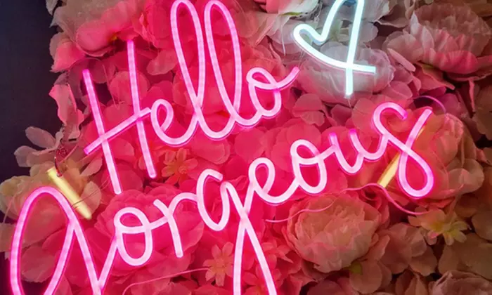 Wash, Cut & Blow Dry with Deep Conditioning Treatment