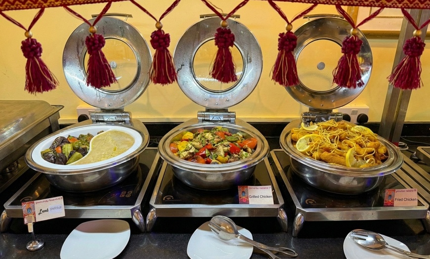 Image 5: 4* Iftar buffet with Bottomless Ramadan Drinks For a Child or 4 Adults