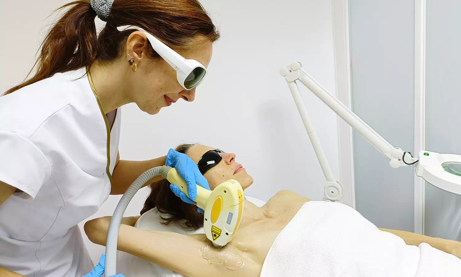 Tratamientos de depilación láser en Mon estetics Lab