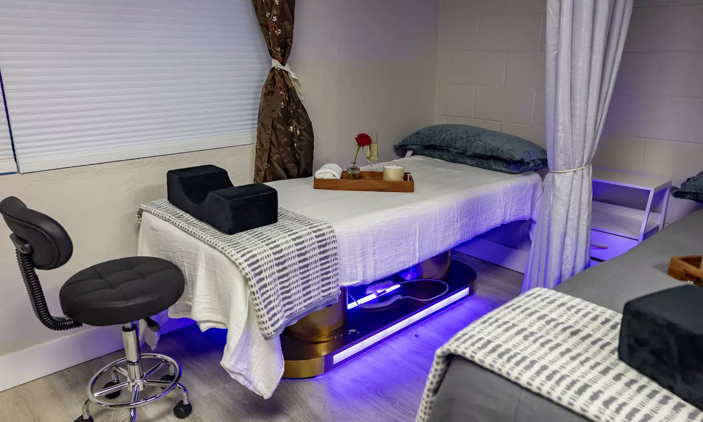 60–90 Min Head Spa Treatment with Champagne for One or Two
