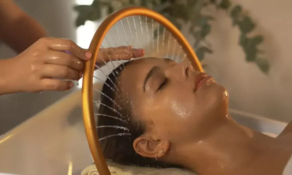 Ritual de spa capilar japonés de 60 o 90 minutos a elegir para 1