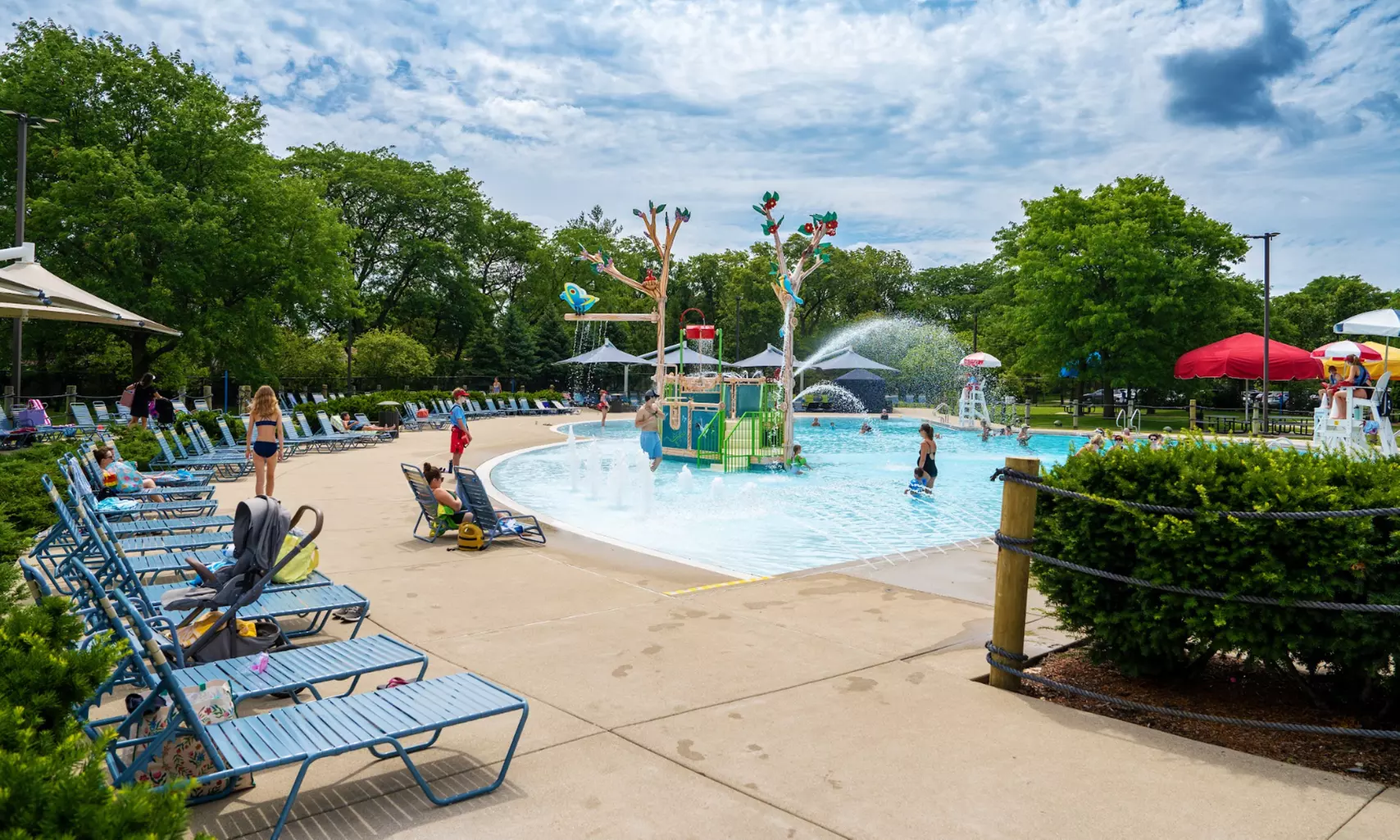 Admission for 2, 3, 4 to Flick or Roosevelt Outdoor Aquatic Center