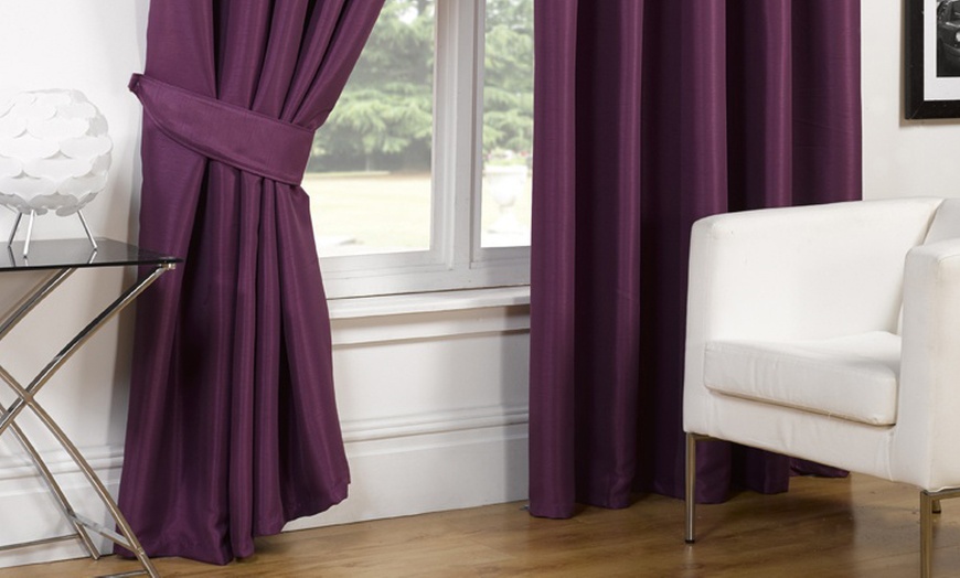 Image 6: Luxury Blackout Curtains