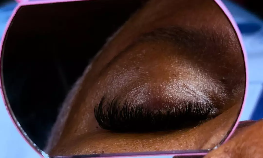 Achieve Bold Looks with Classic, Hybrid, Volume  Eyelash Extensions